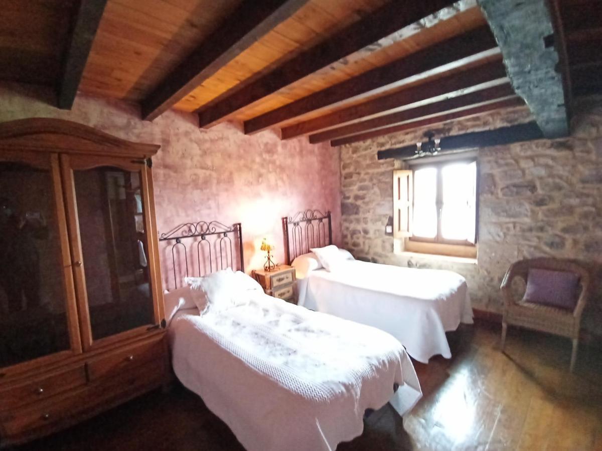 Hostal El Espesedo de Cabárceno Argomilla Exterior foto