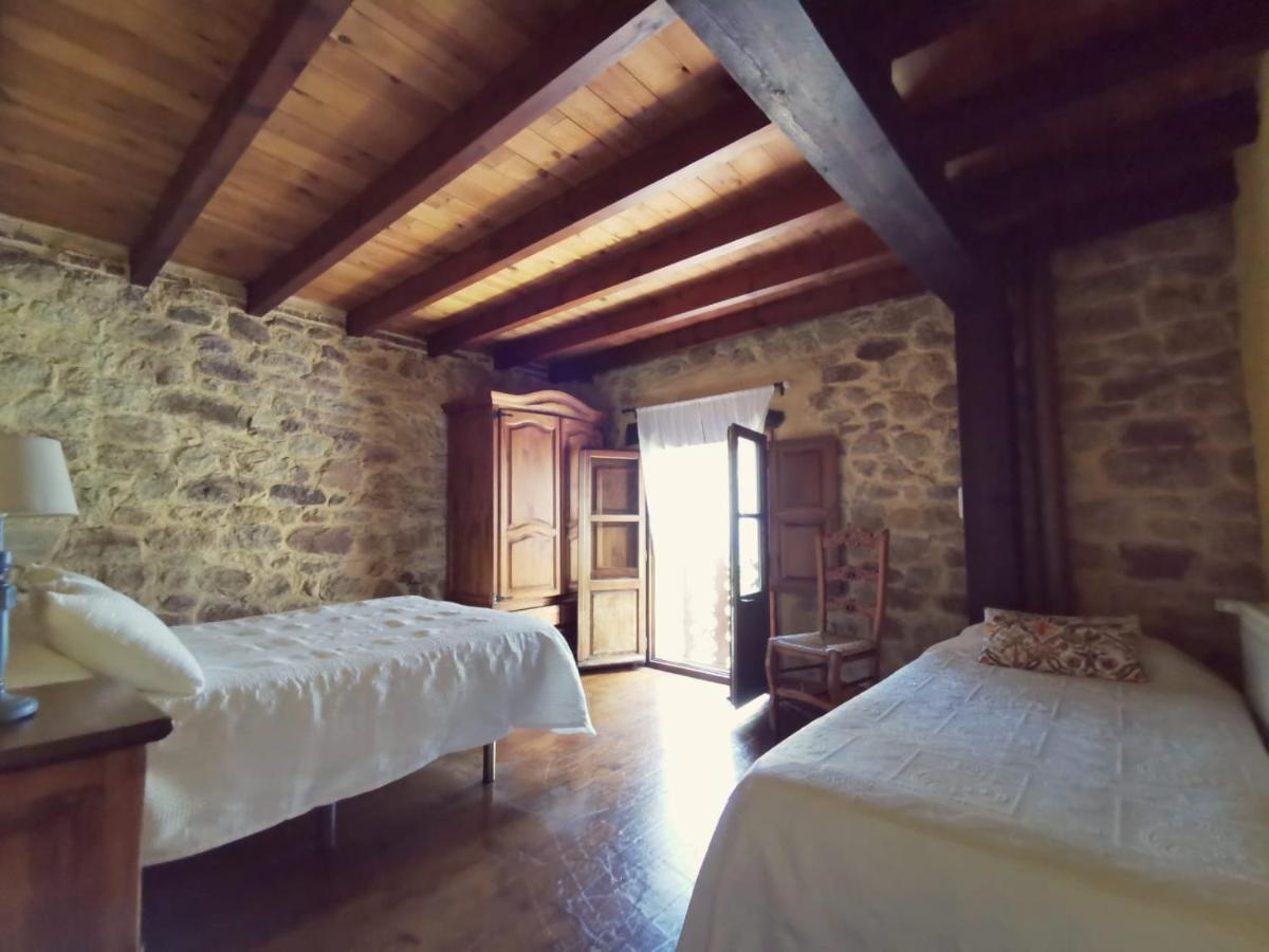 Hostal El Espesedo de Cabárceno Argomilla Exterior foto